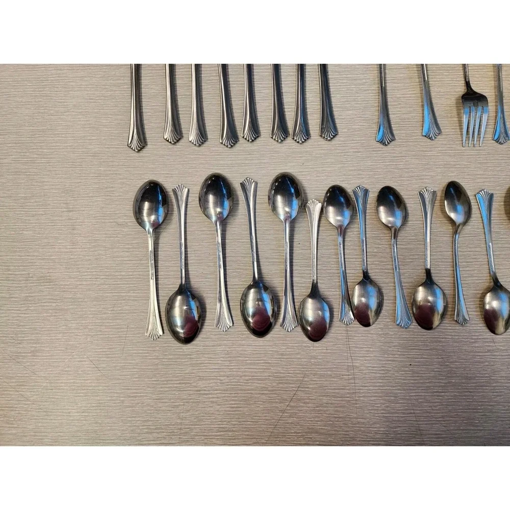 Stanley Roberts Rogers Co‎ SS Triumph Forks Knives Spoons Assortment 35 Pcs